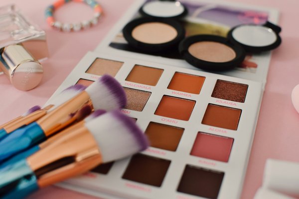 Maquillage naturel : quelle palette choisir pour les yeux ?